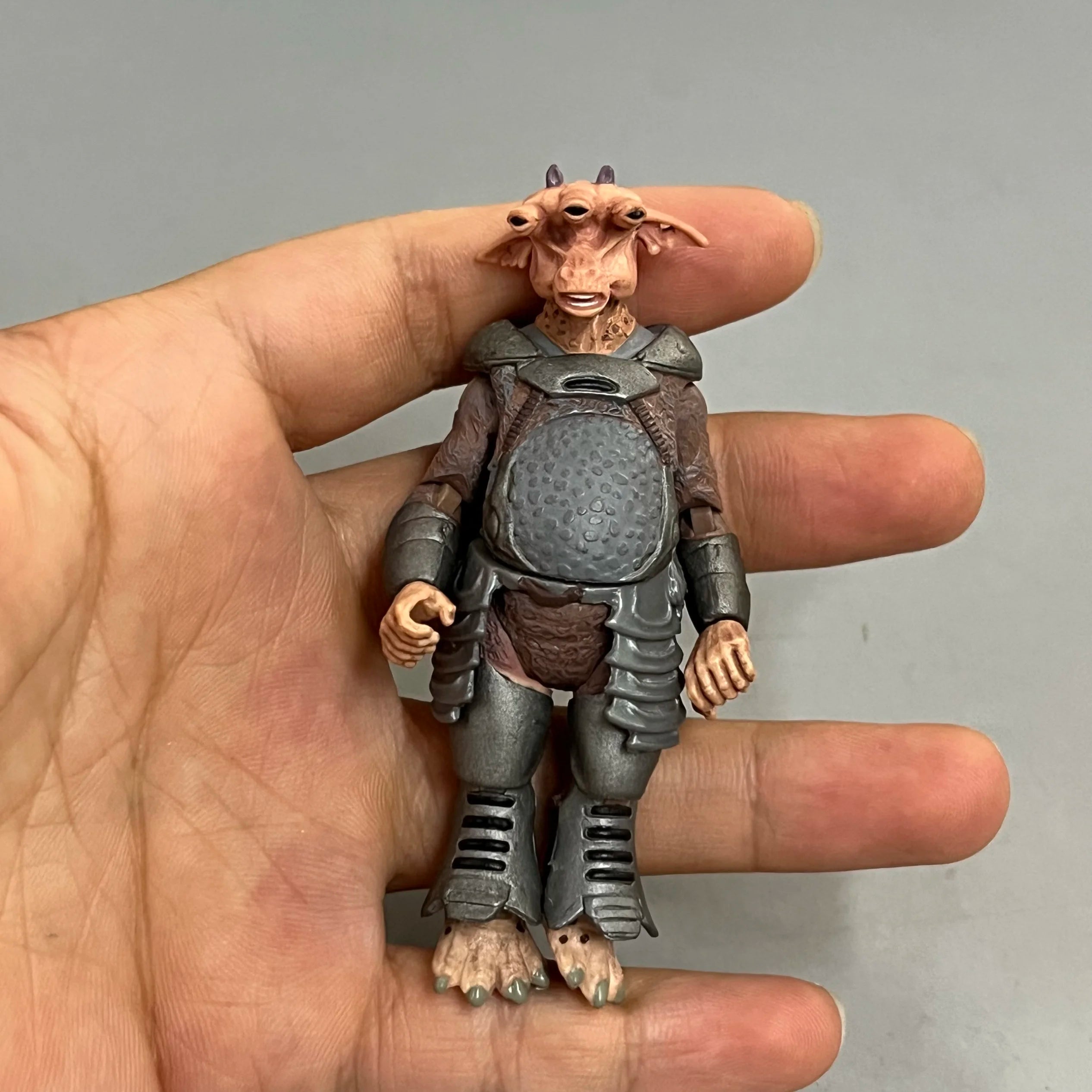 3.75inch Genuine Hasbro Bulk Star Wars Action Figures Figures Hand Puppet White Soldier Vegetarian Movable Dolls Children's Toys